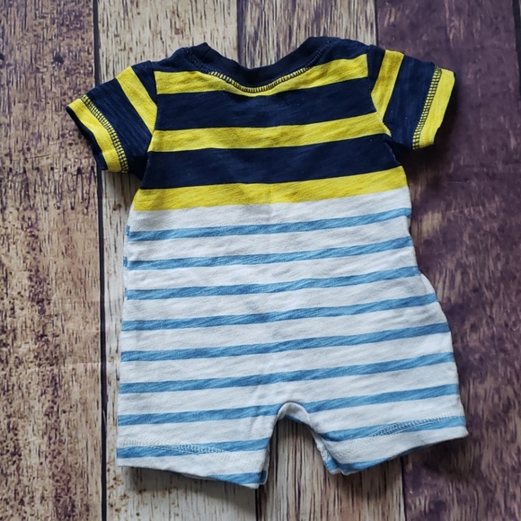 2 baby boy rompers - Picture 2 of 5